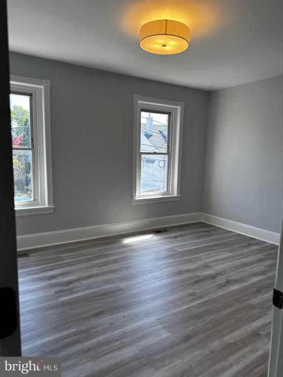 221 WALNUT STREET