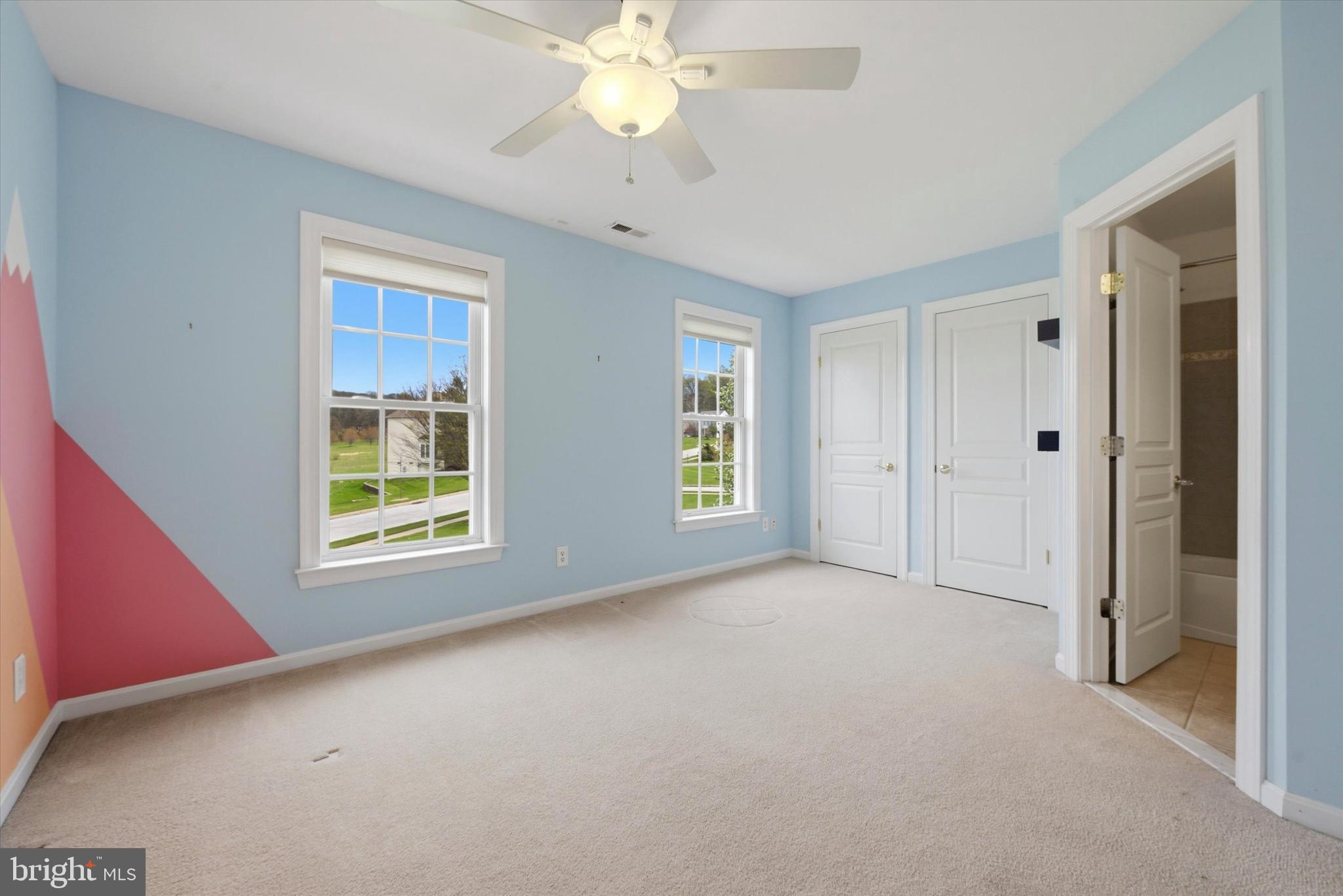 8 DEERFIELD DRIVE