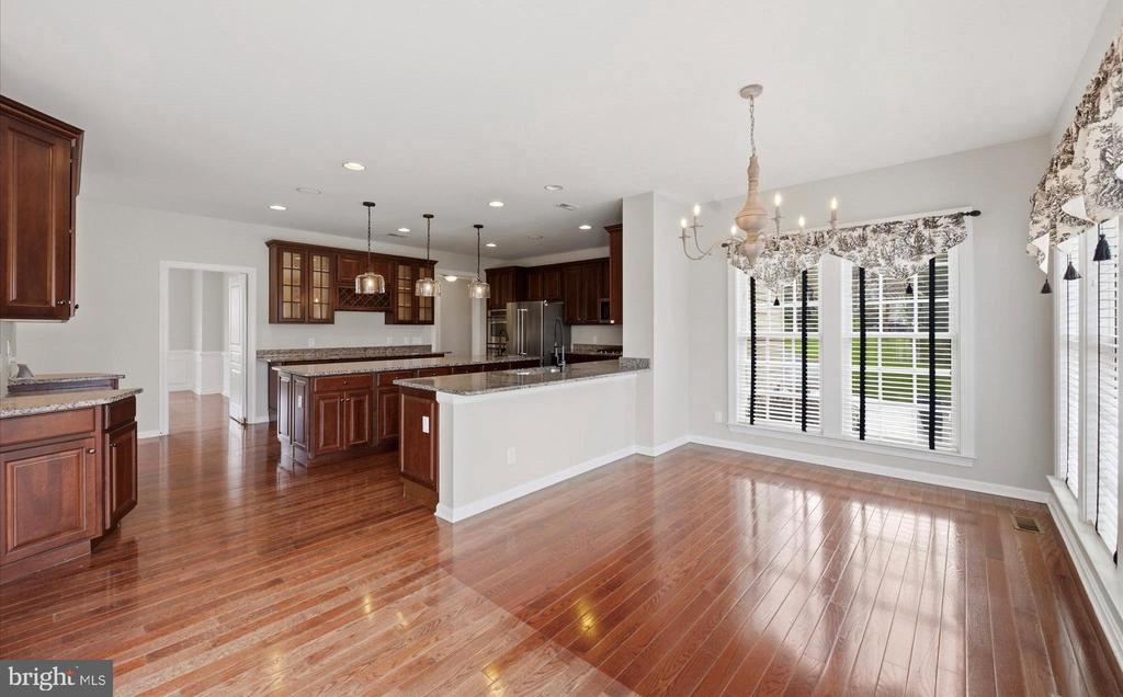 8 DEERFIELD DRIVE