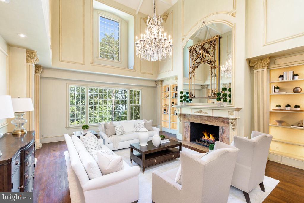 24 LAKEWOOD DRIVE
