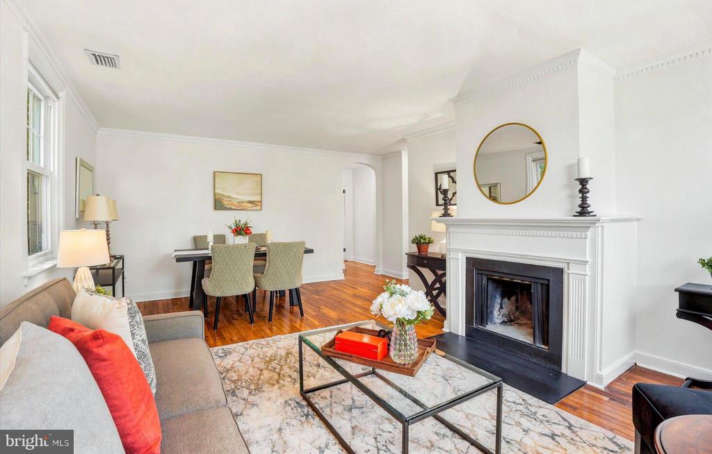 500 E LANCASTER AVENUE 105C