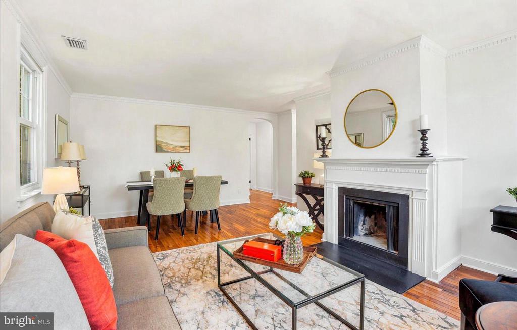 500 E LANCASTER AVENUE Unit: 105C