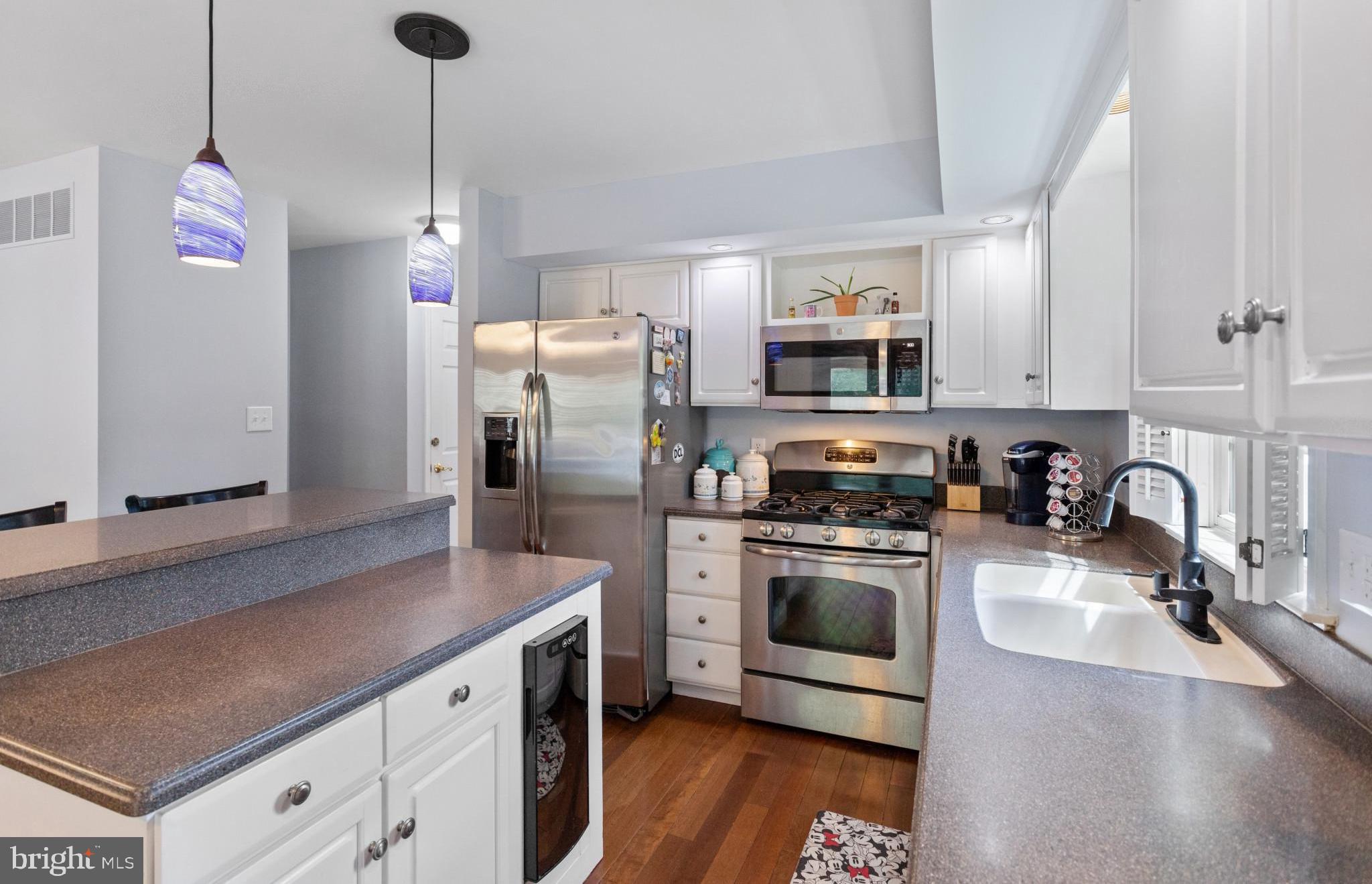 201 GEORGETOWNE COURT