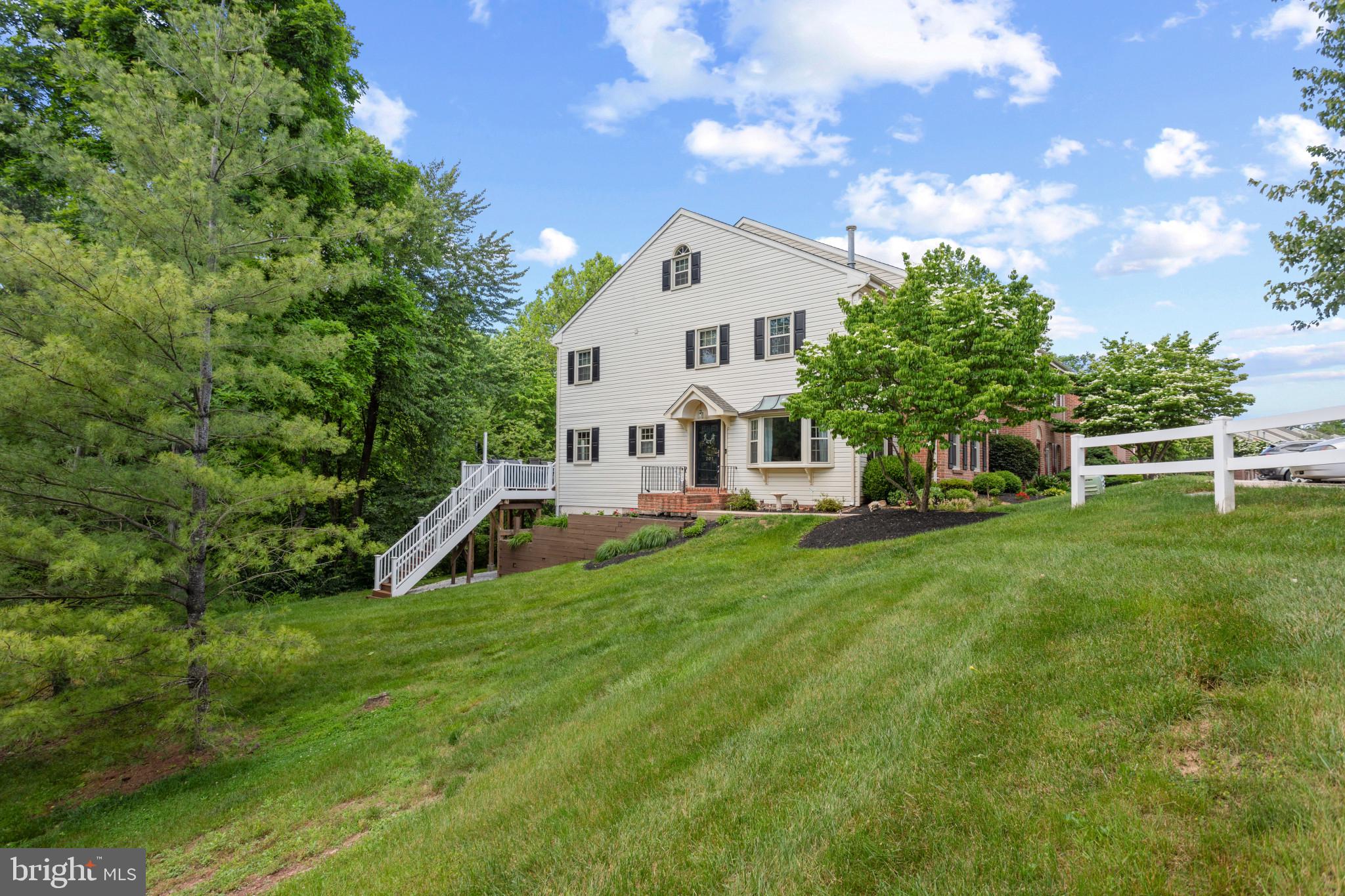 201 GEORGETOWNE COURT