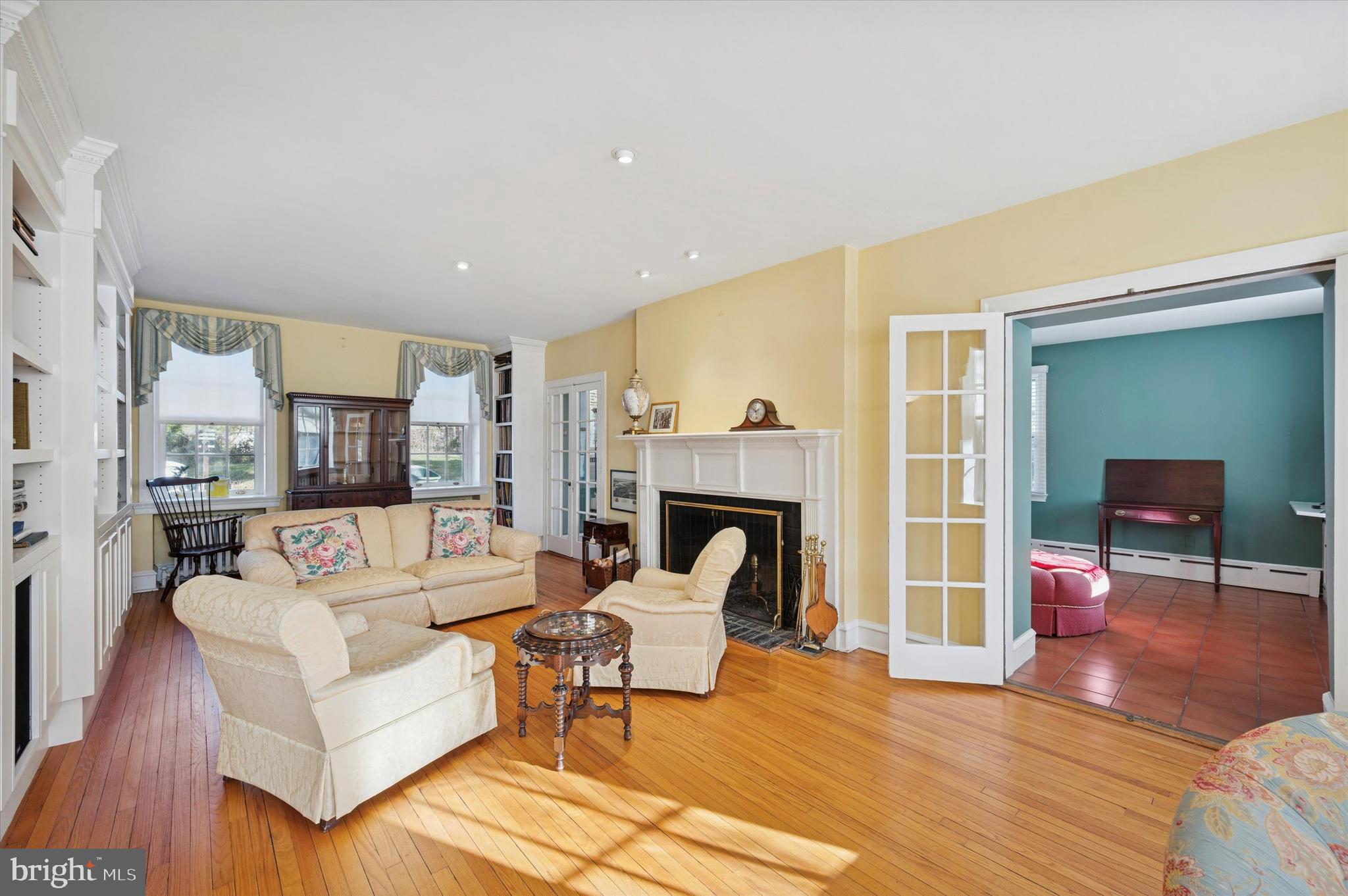 353 WOODLEY ROAD