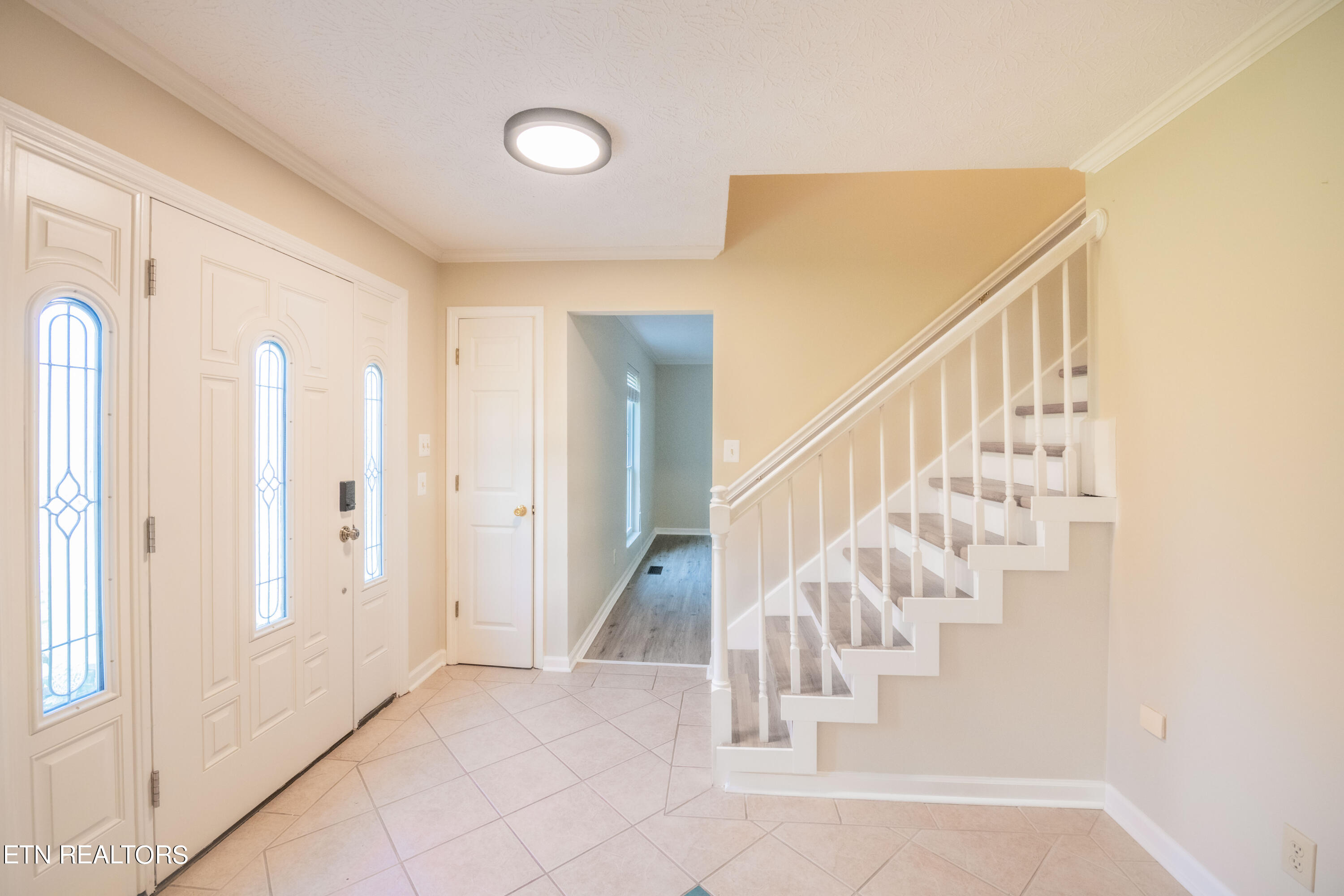 220 Long Bow Rd