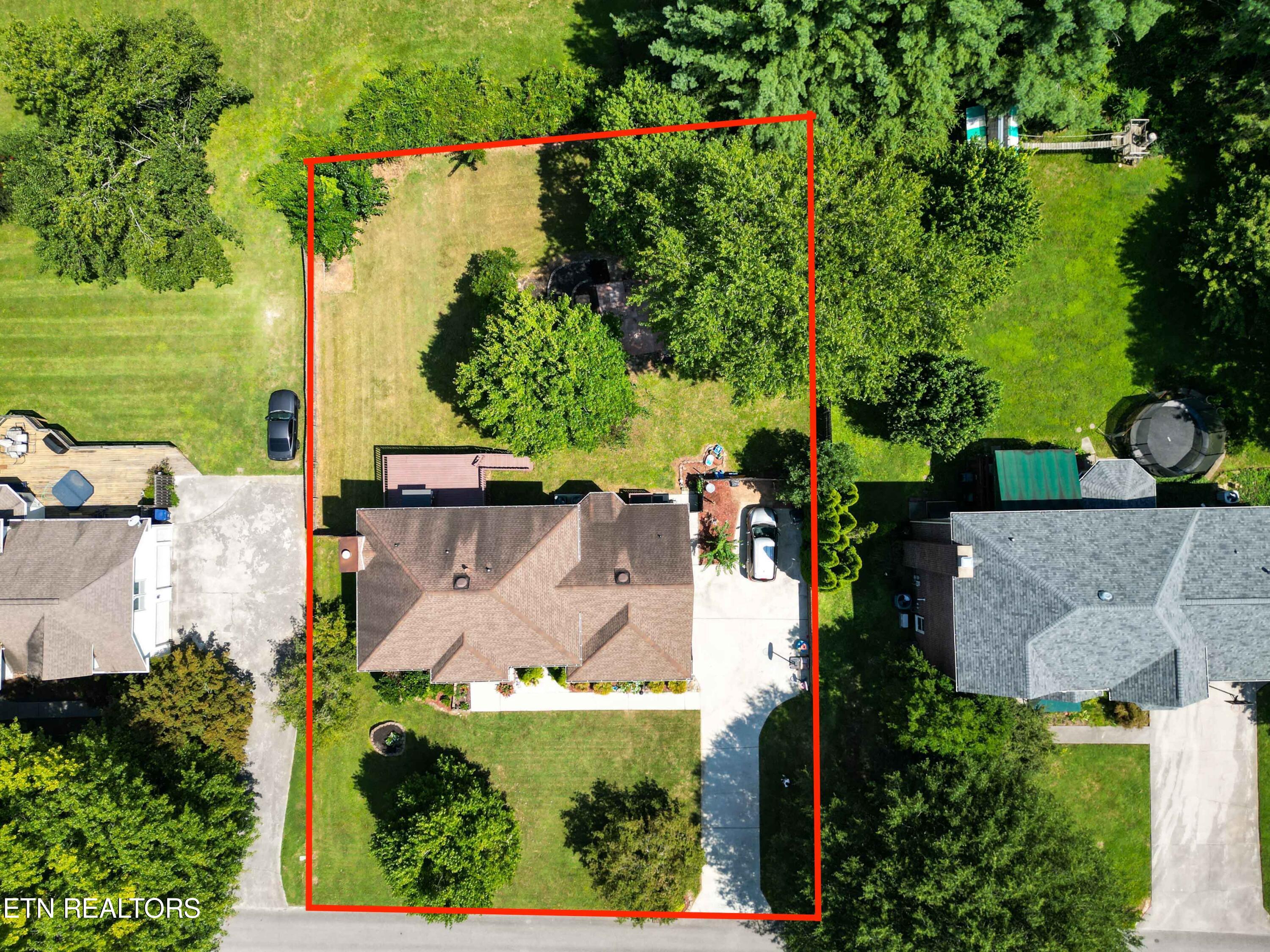 220 Long Bow Rd