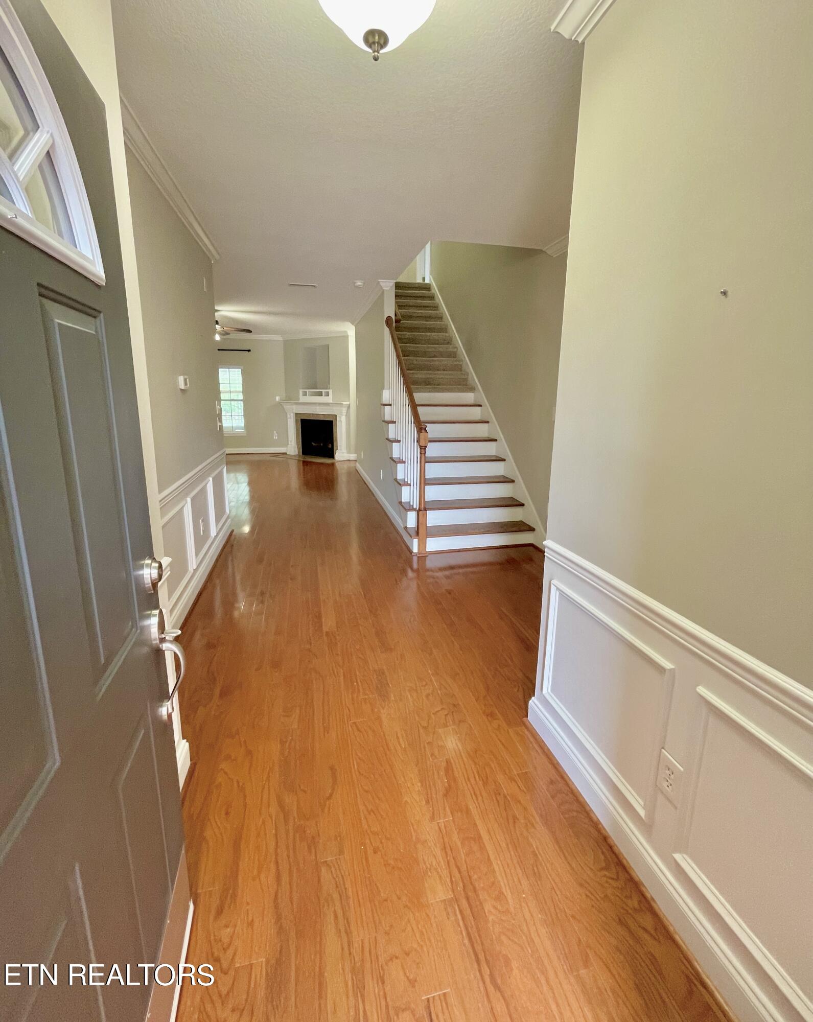 5551 Beverly Square Way