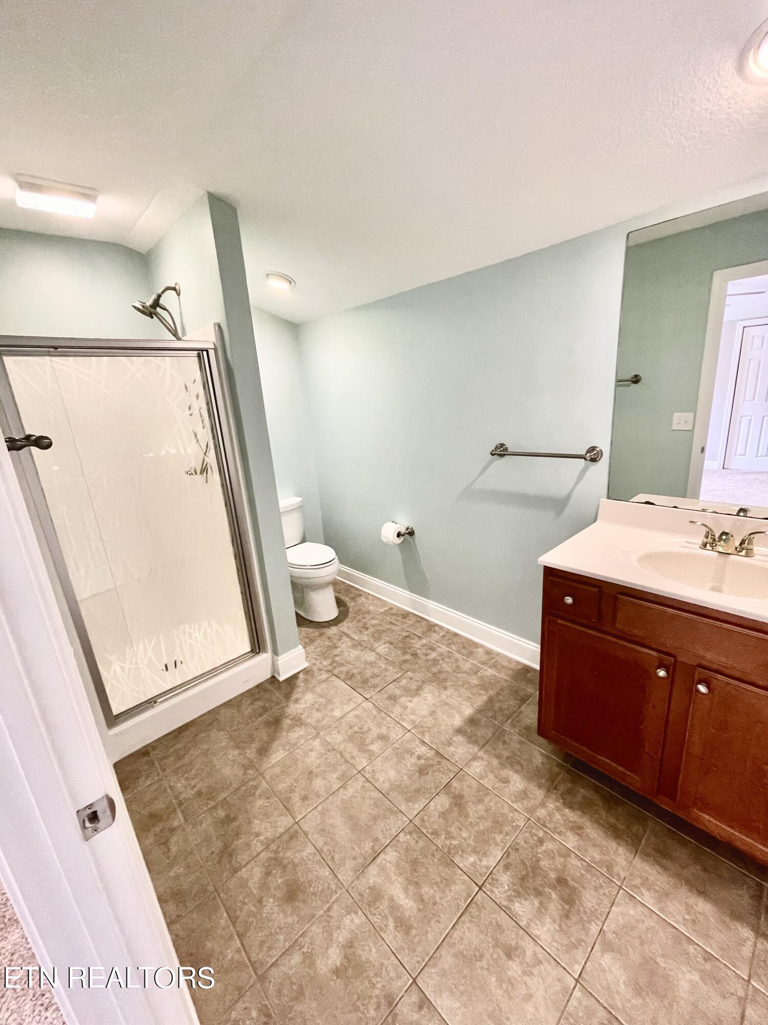 5551 Beverly Square Way