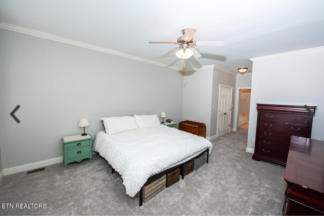 5314 Three Bars Lane