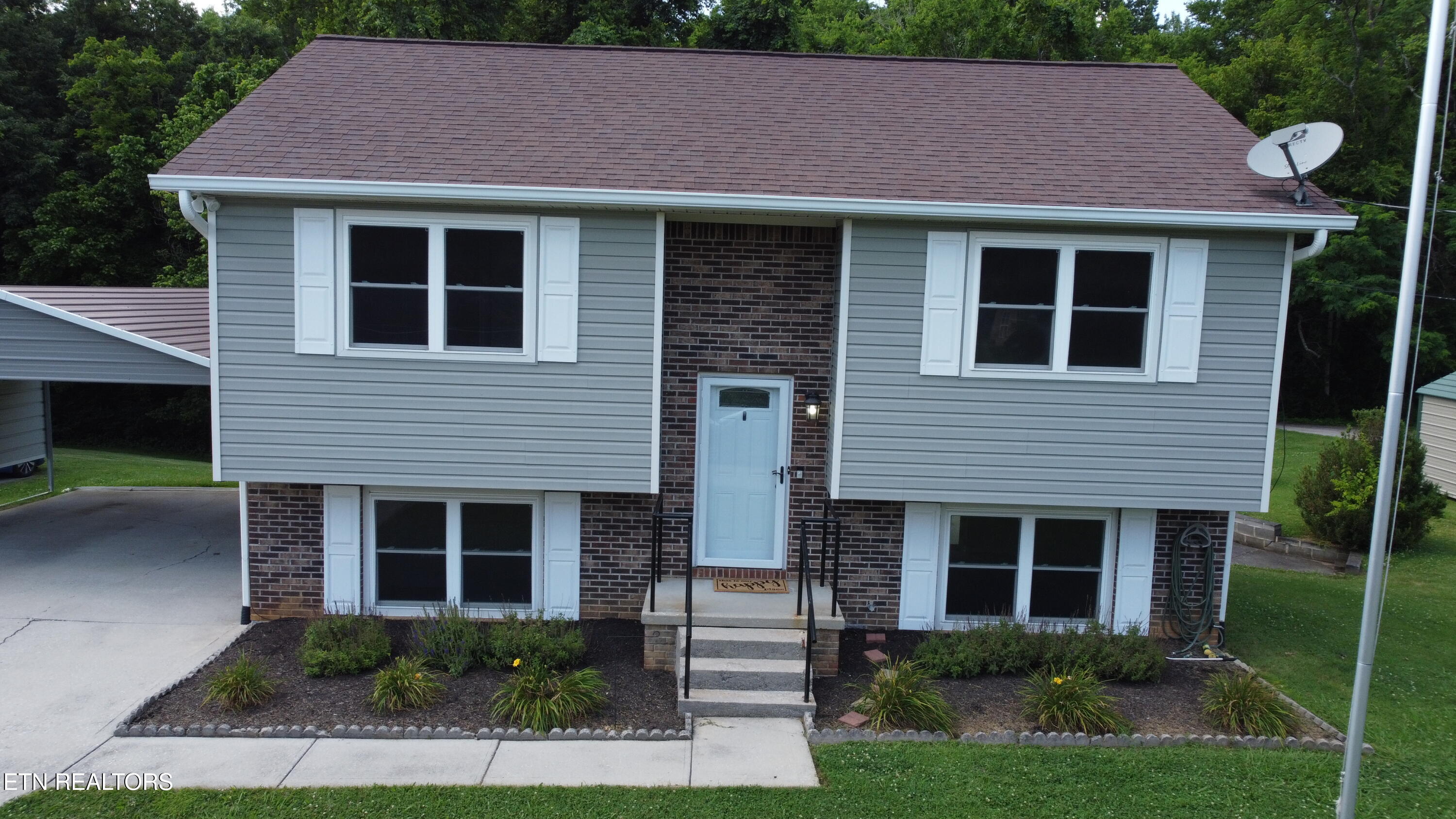 129 Longvale Drive