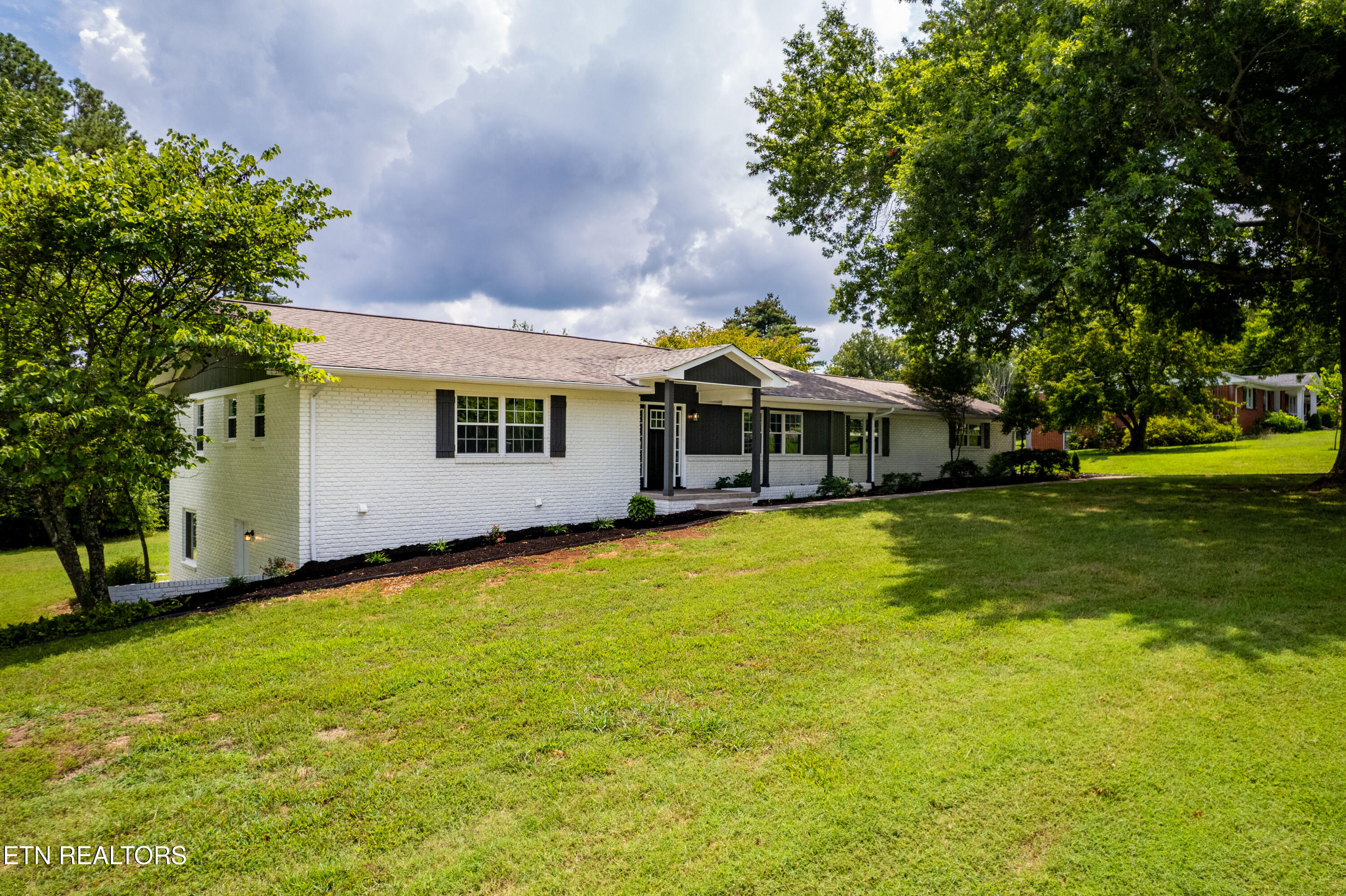 2000 Eastwood Drive