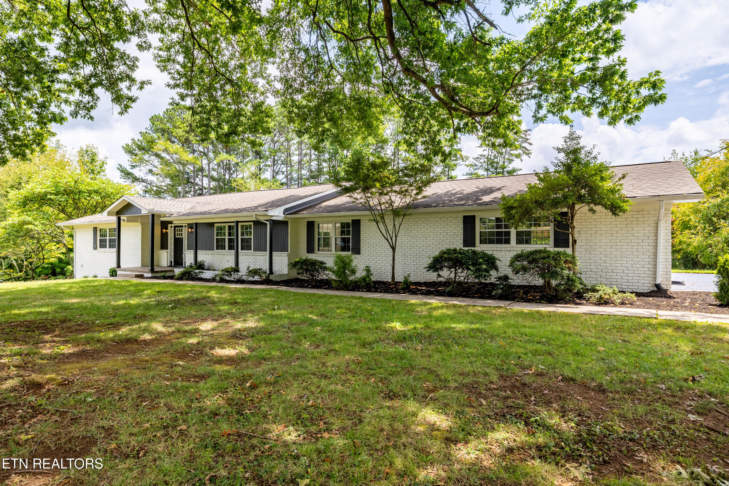 2000 Eastwood Drive