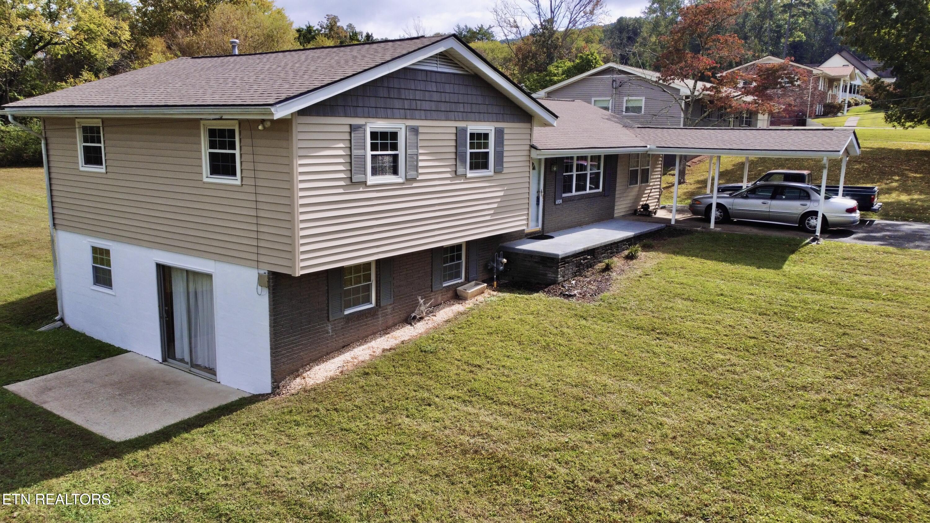 6920 Ferndale Rd