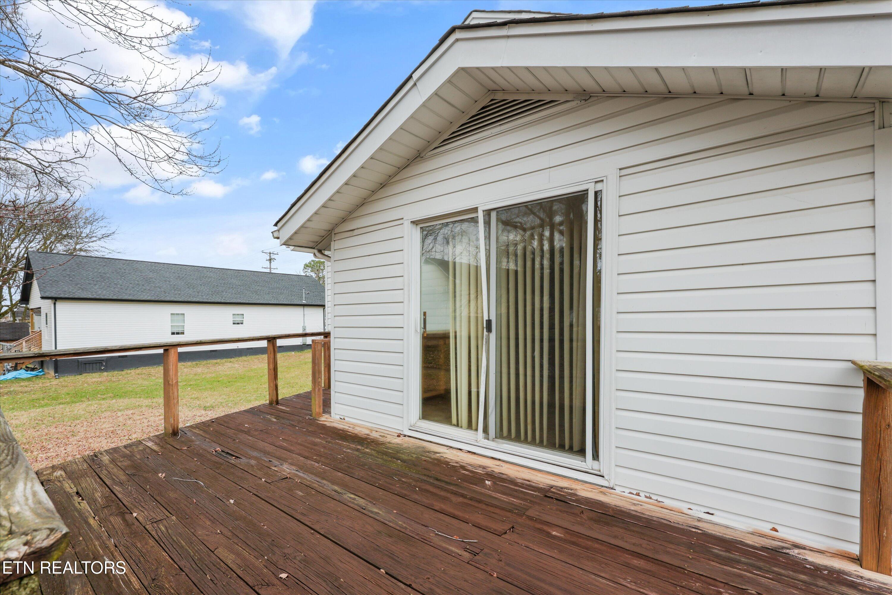 4133 Holston Drive