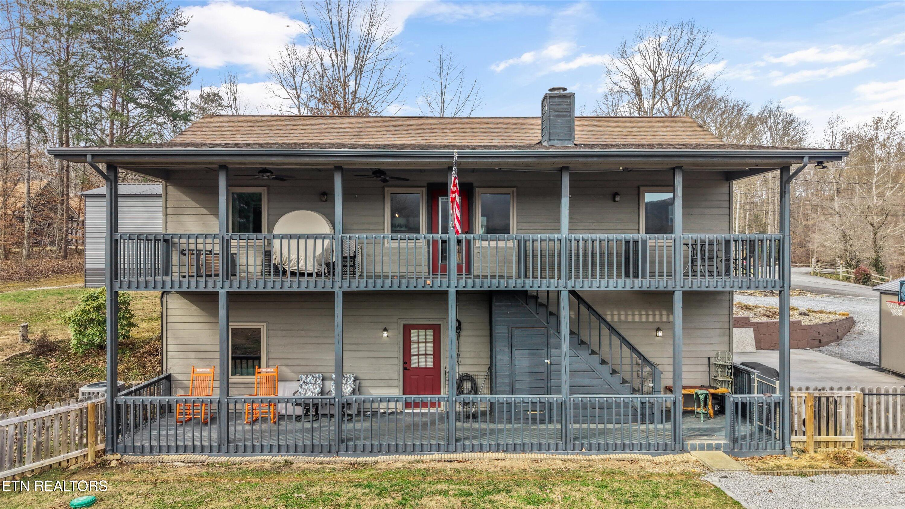 3225 Laurelwood Ave