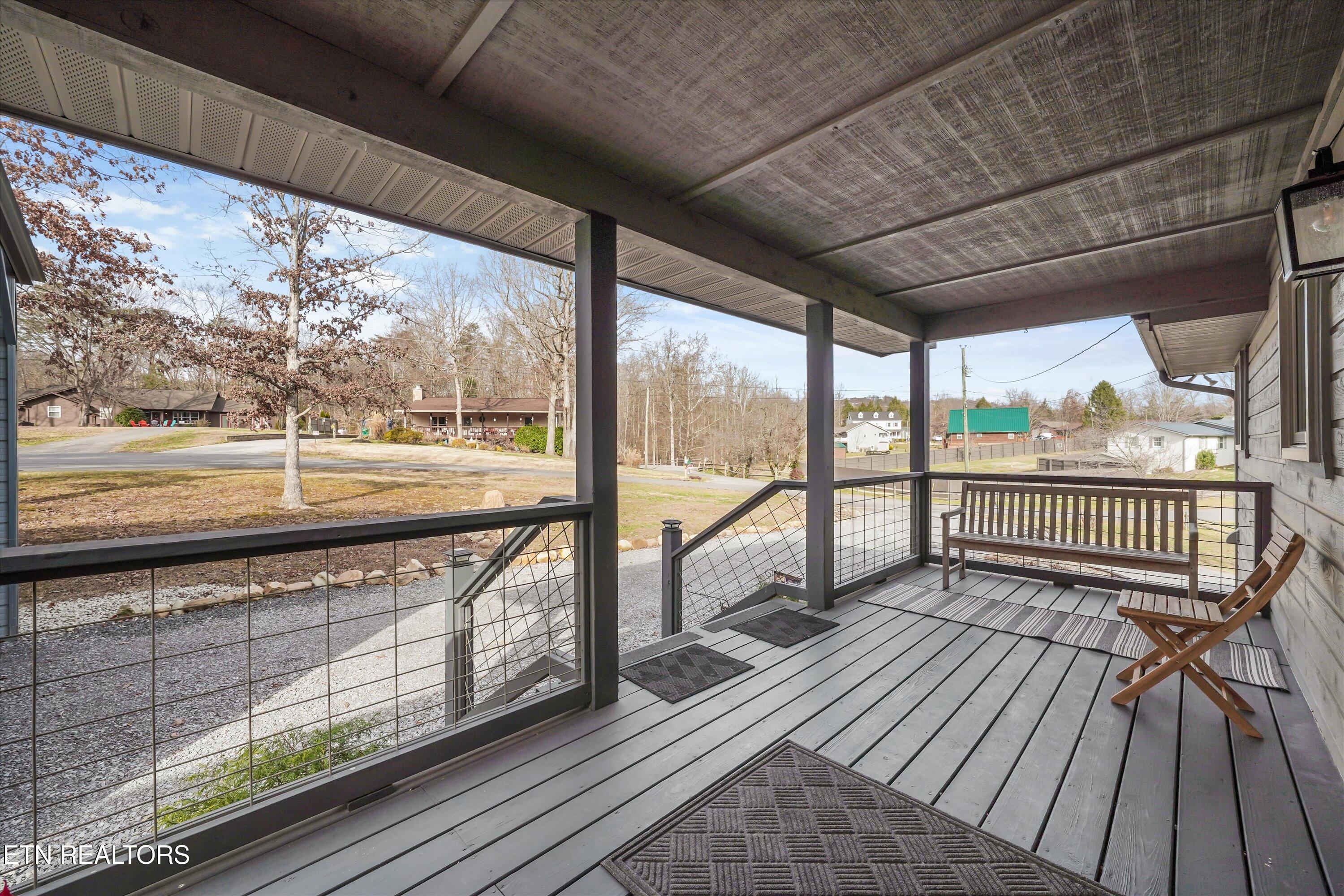 3225 Laurelwood Ave