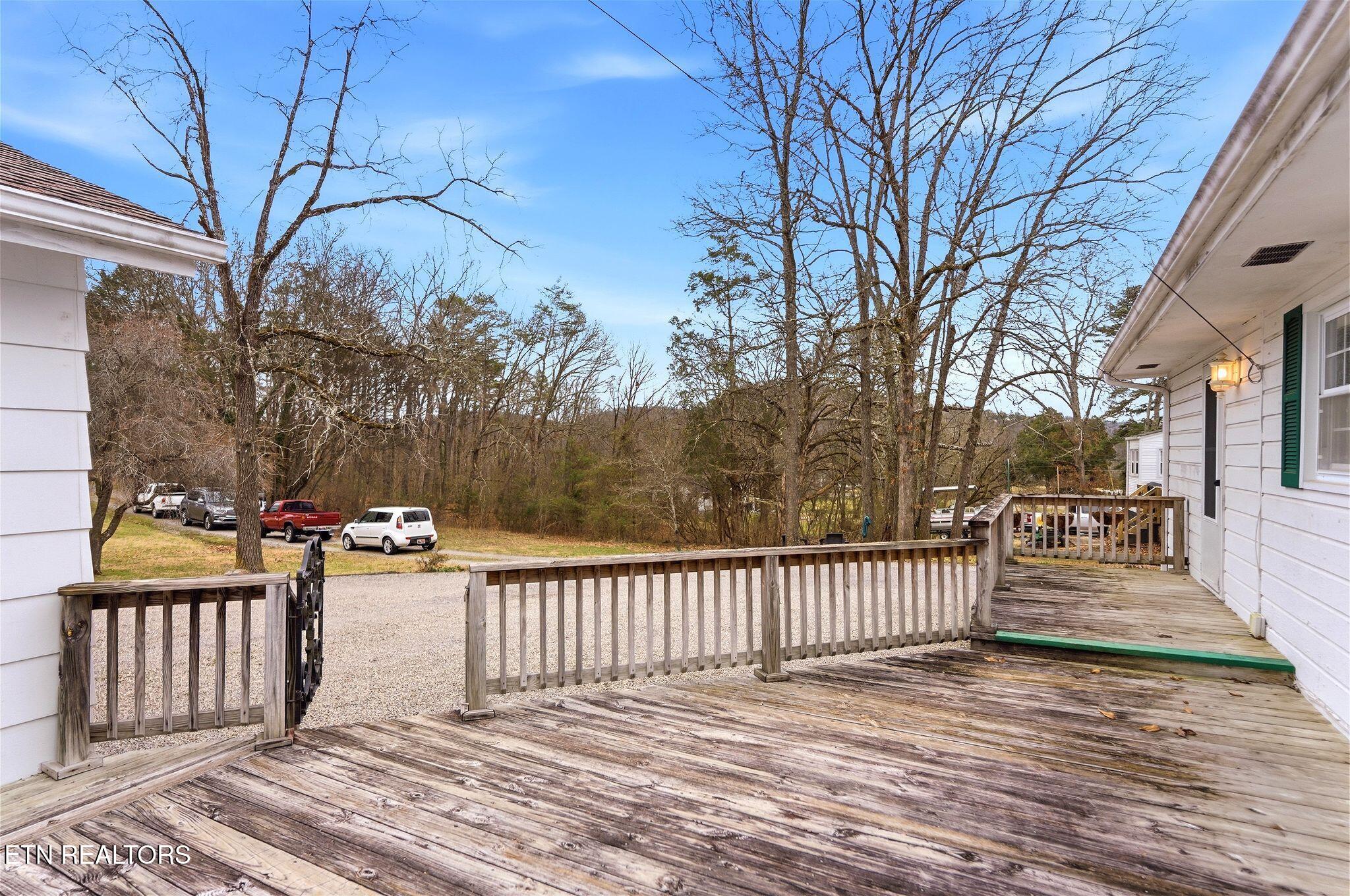 8304 Sevierville Pike