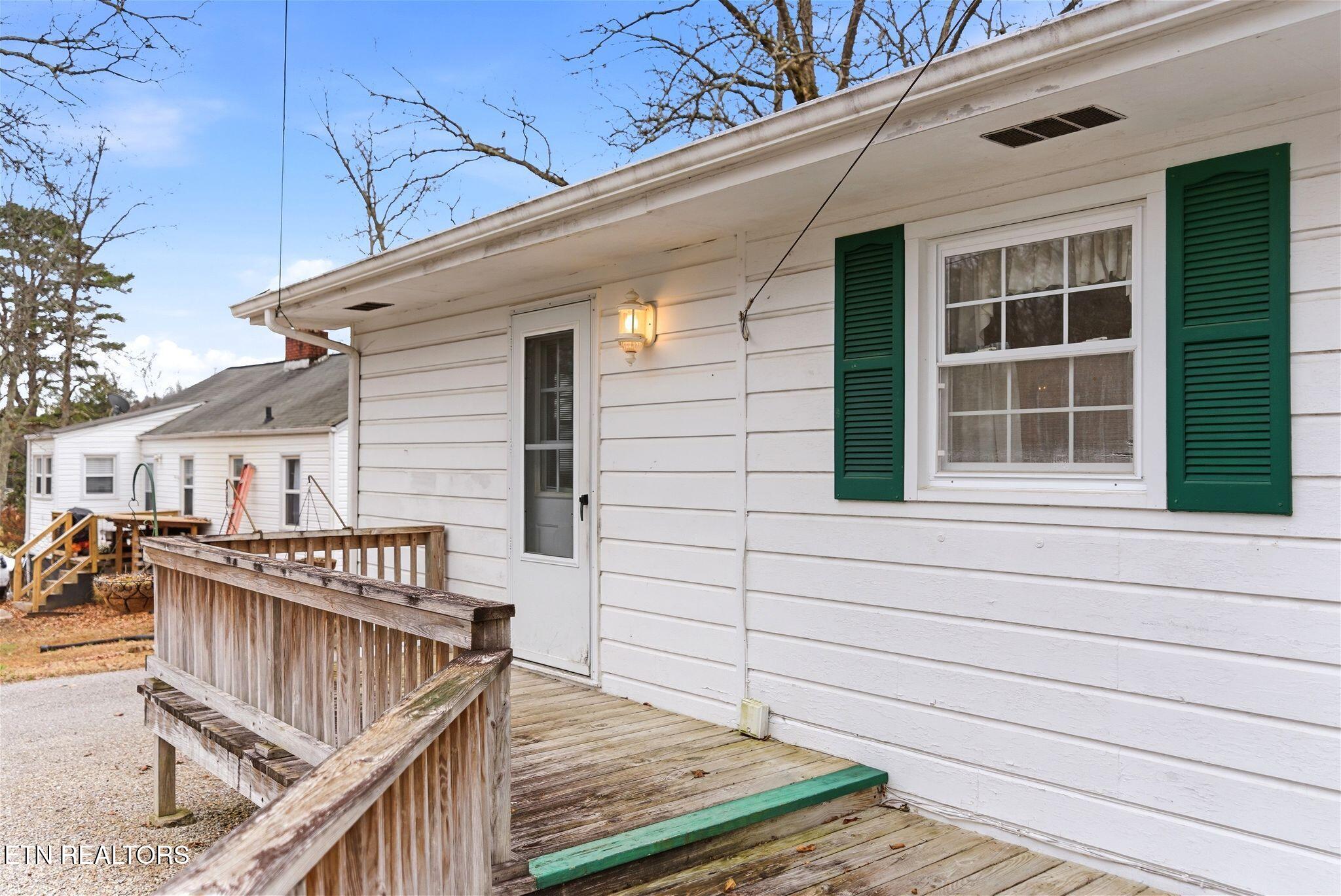 8304 Sevierville Pike
