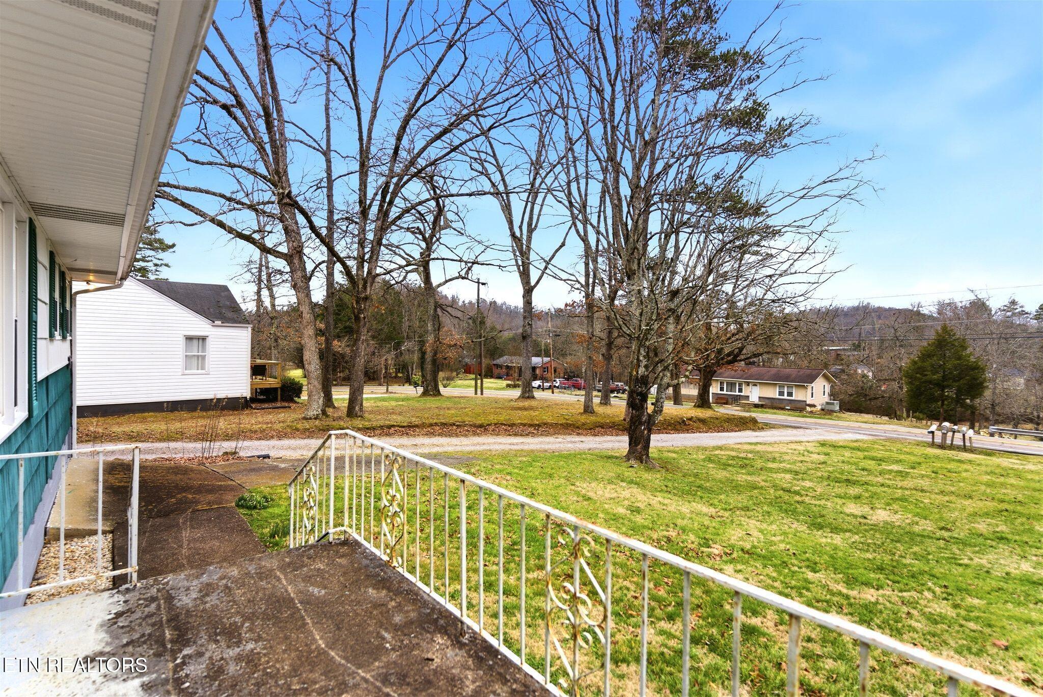 8304 Sevierville Pike