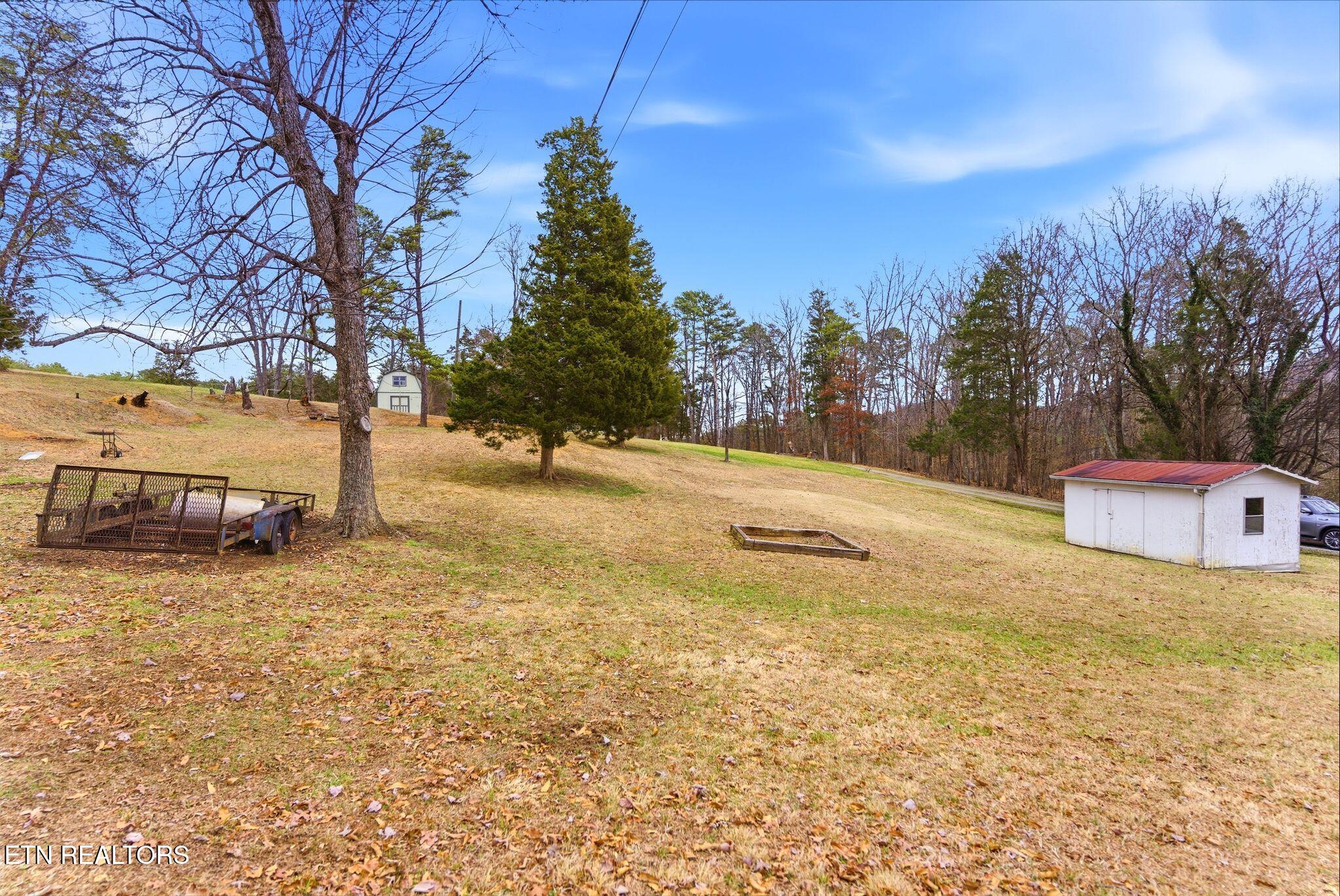 8304 Sevierville Pike