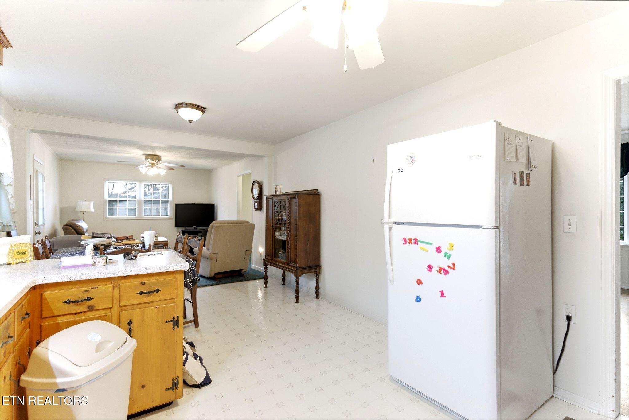 8304 Sevierville Pike