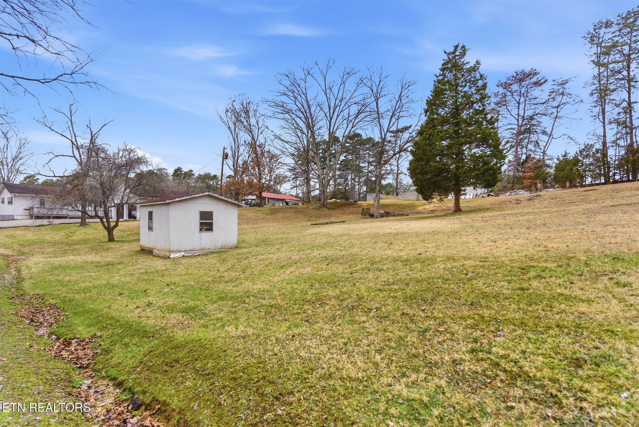 8304 Sevierville Pike