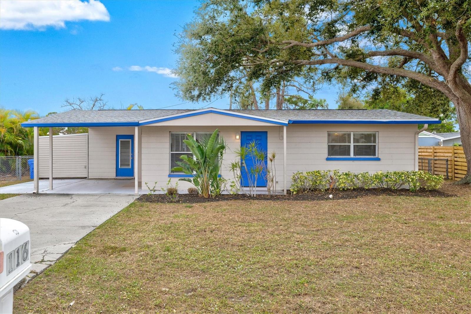 116 FIRENZE AVE E