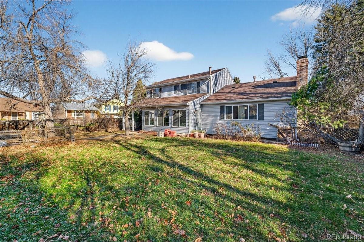 1459 S Ventura Street