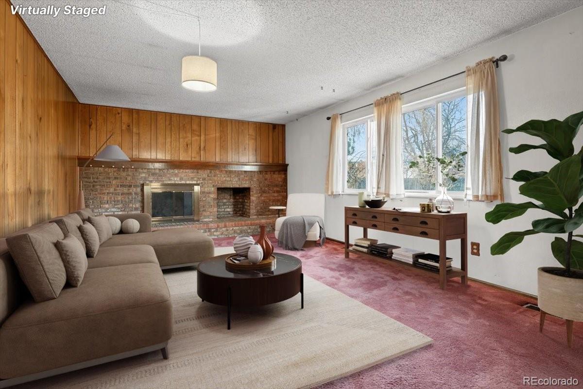 1459 S Ventura Street