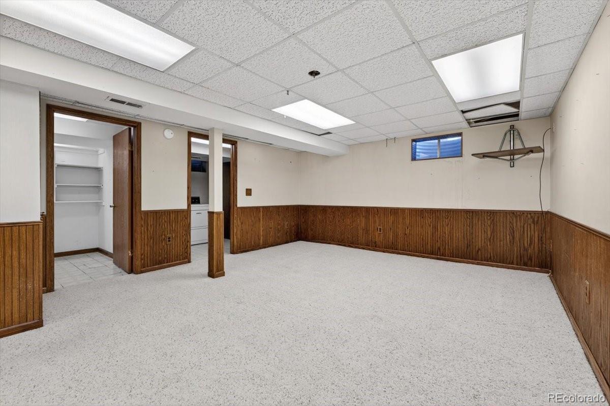 1459 S Ventura Street