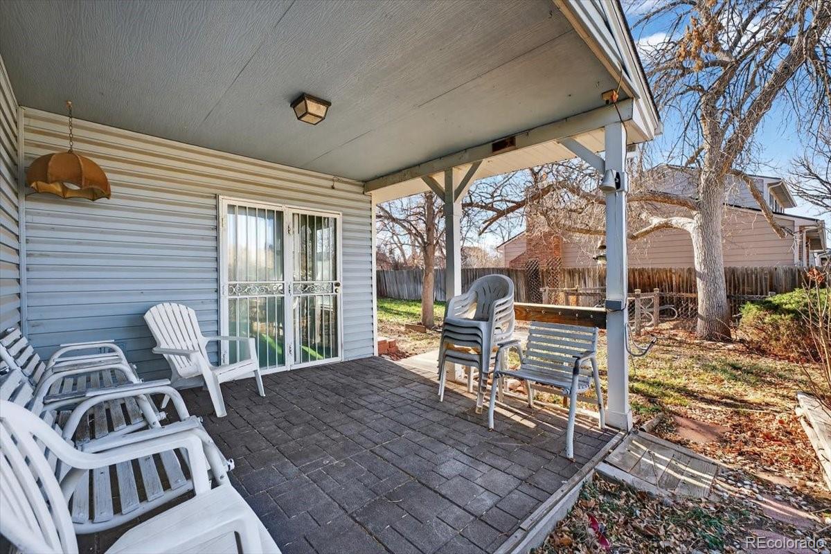 1459 S Ventura Street