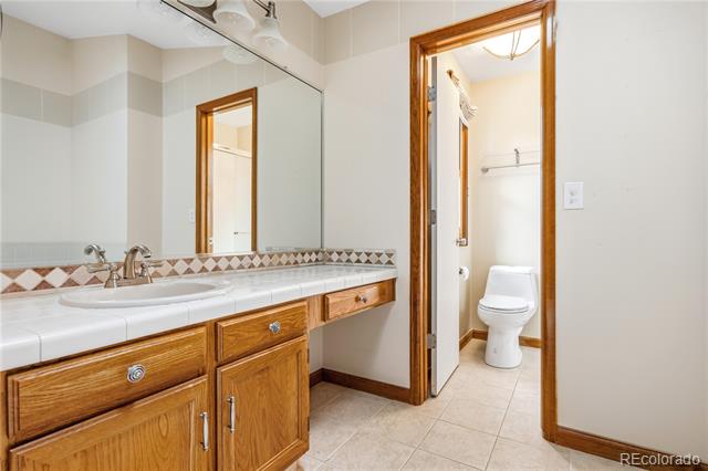 6342 S Saulsbury Court