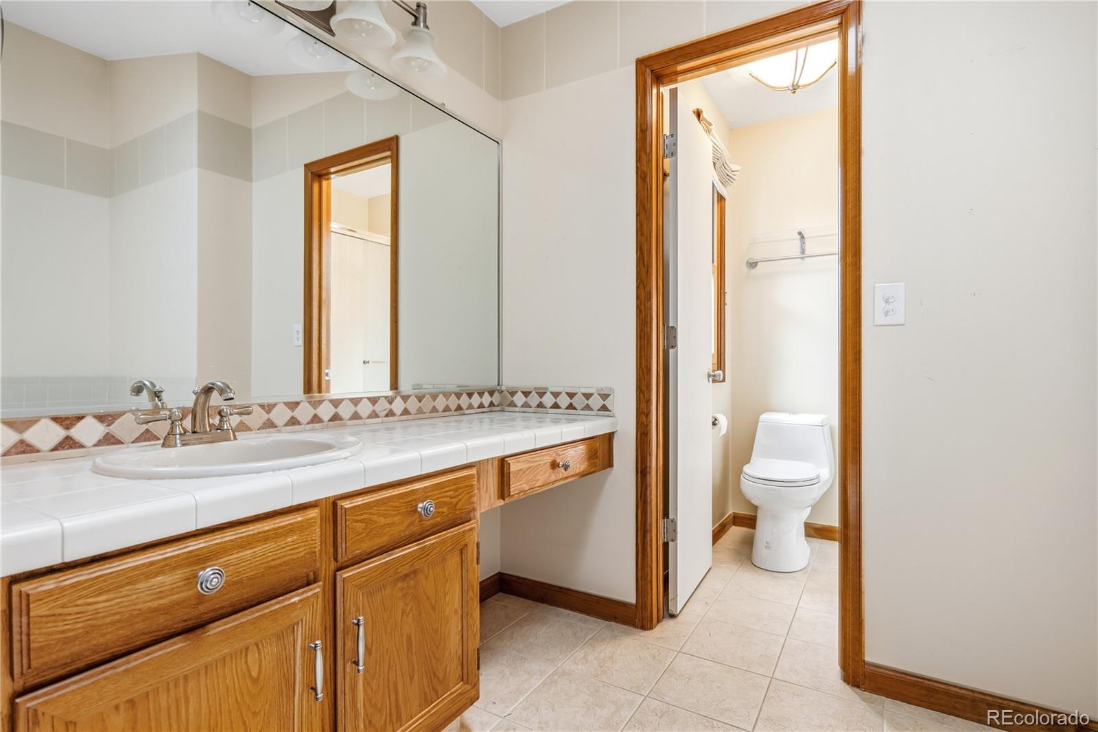 6342 S Saulsbury Court