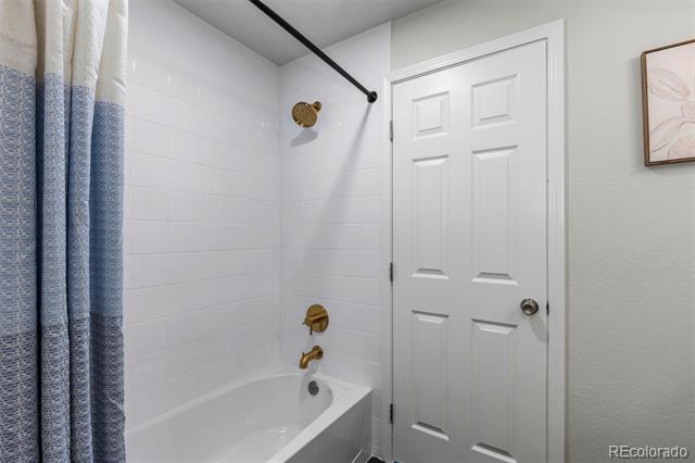 8767 E Dry Creek Road Unit: 1325