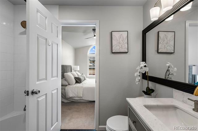 8767 E Dry Creek Road Unit: 1325