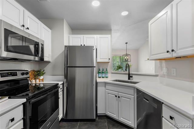 8767 E Dry Creek Road Unit: 1325