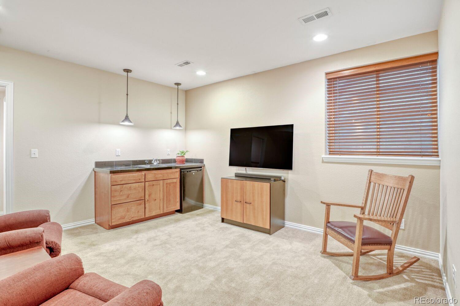 1011 S Valentia Street Unit: 132