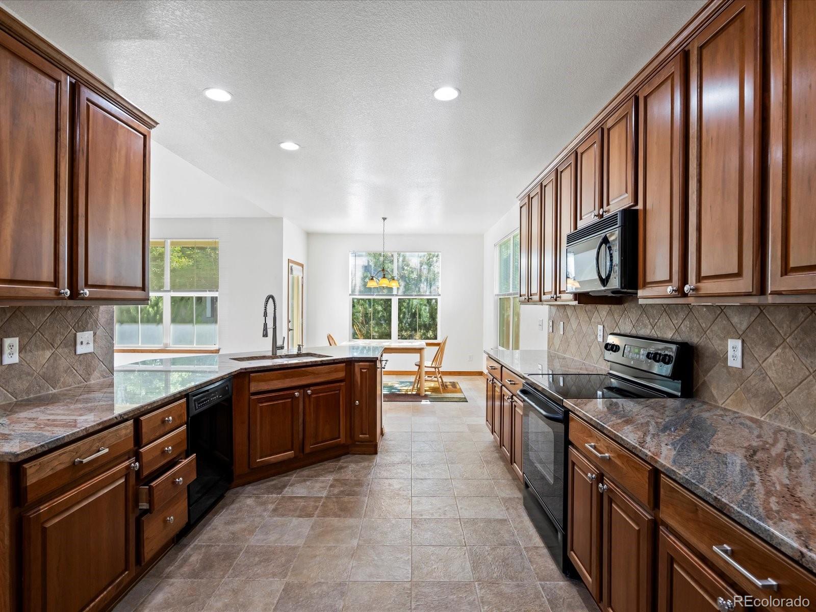 7254 S Kellerman Way