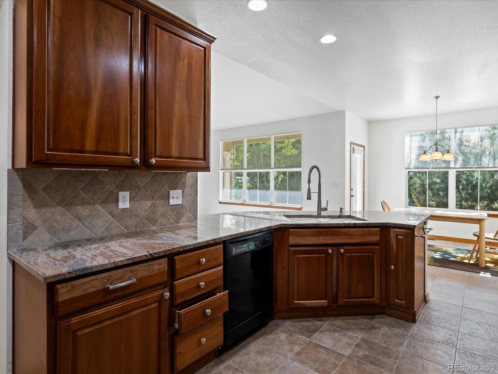 7254 S Kellerman Way