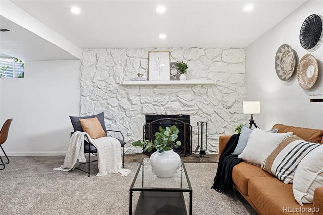 4972 S Field Court
