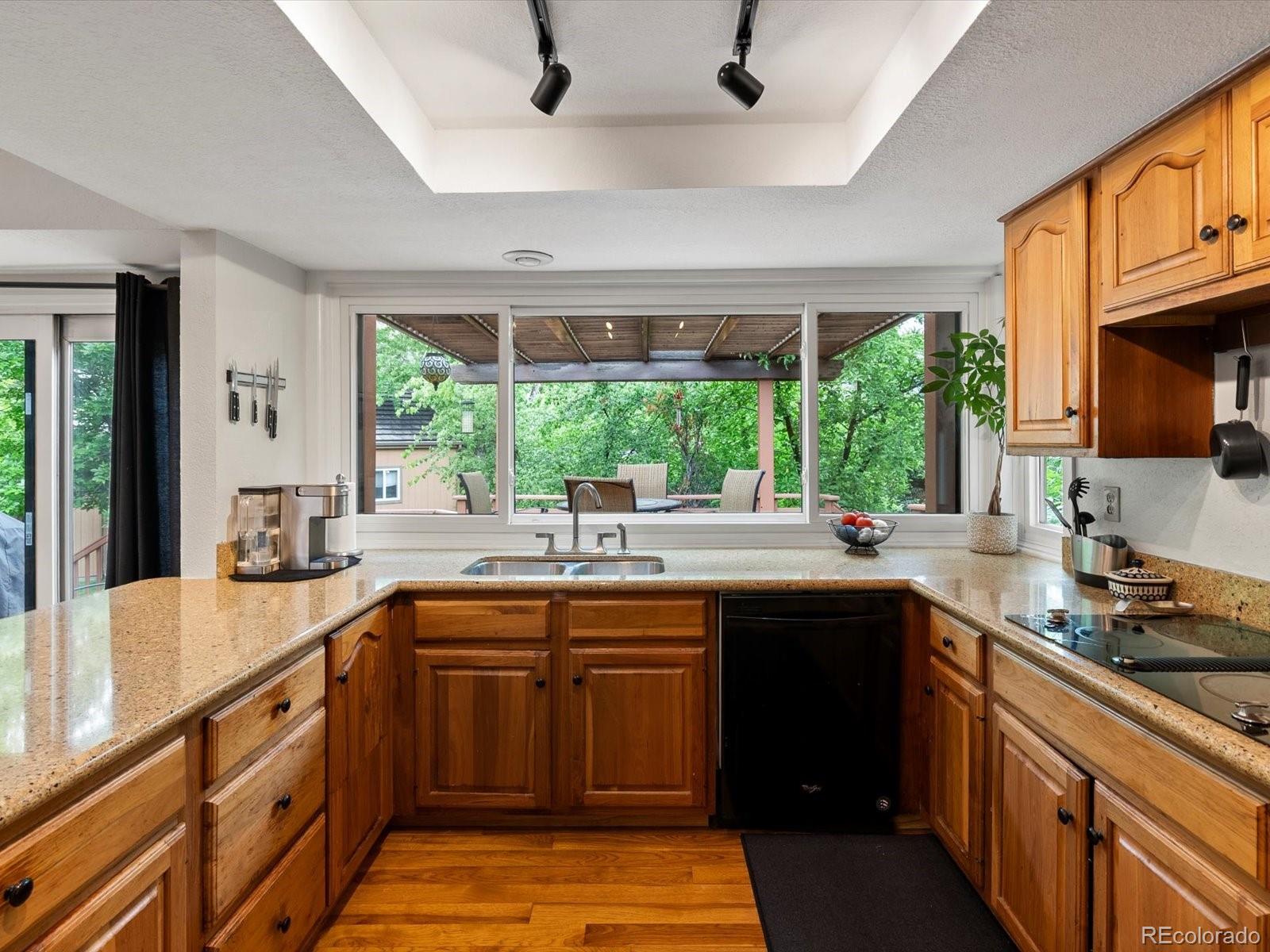 5860 W Atlantic Drive