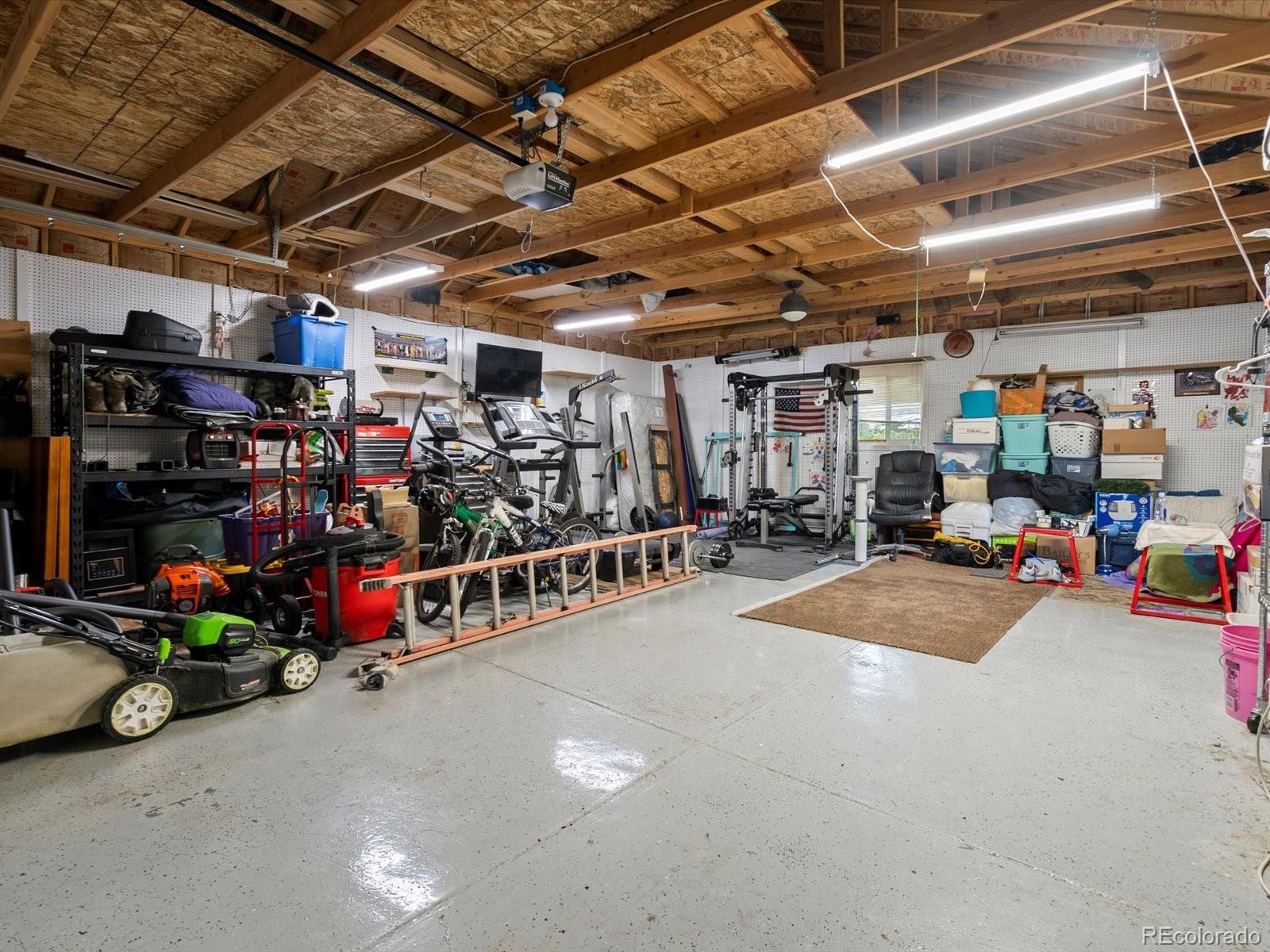 5860 W Atlantic Drive