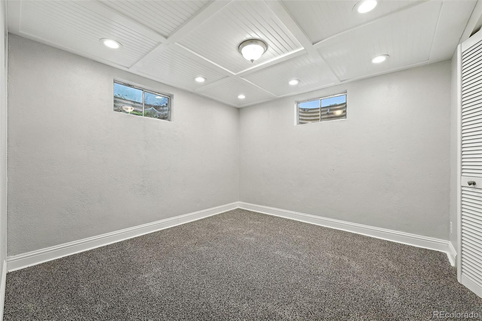 7180 E Wyoming Place