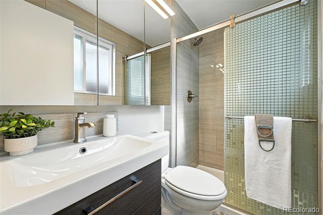 7180 E Wyoming Place
