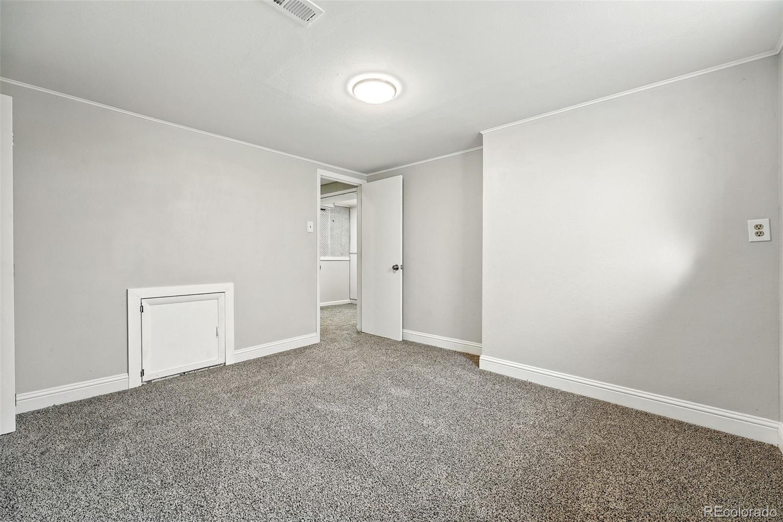 7180 E Wyoming Place