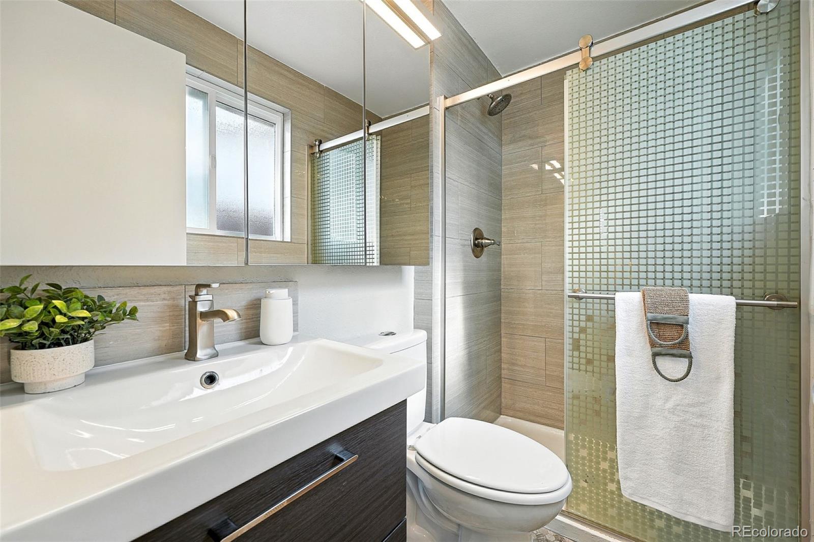 7180 E Wyoming Place