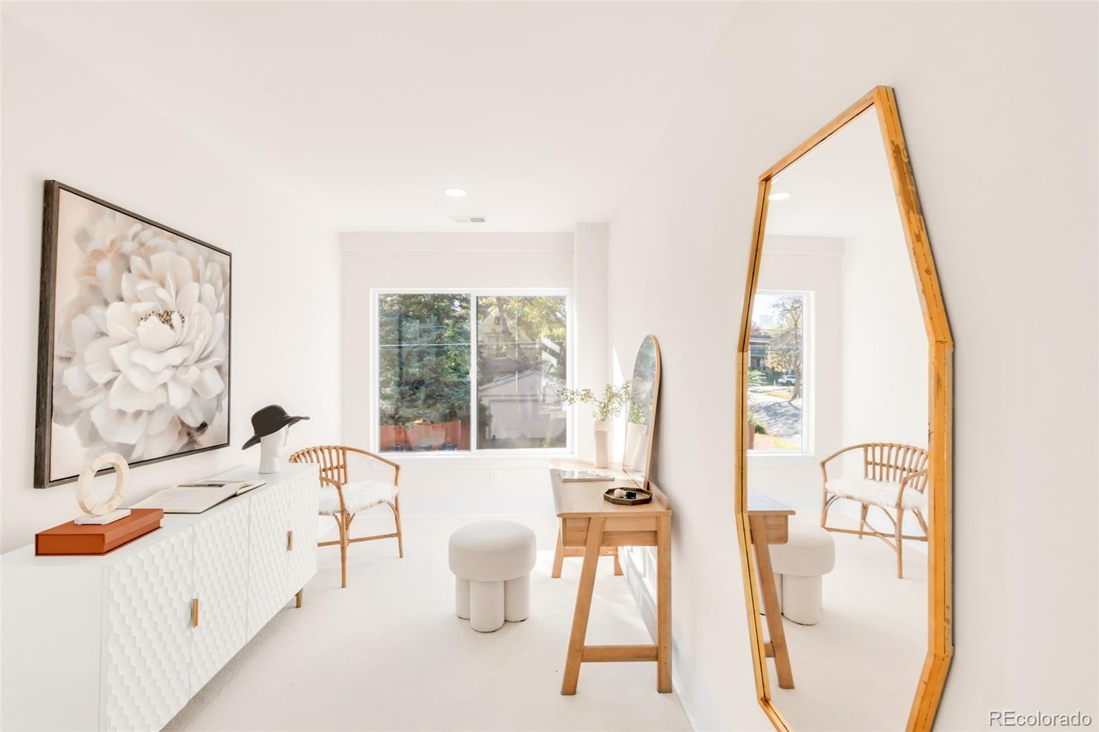 2511 N Gaylord Street