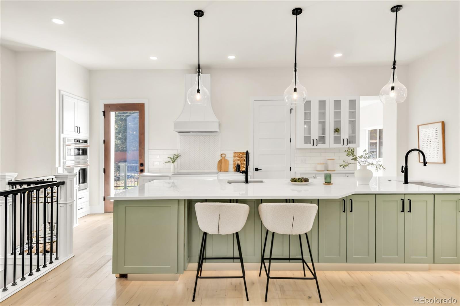 2511 N Gaylord Street