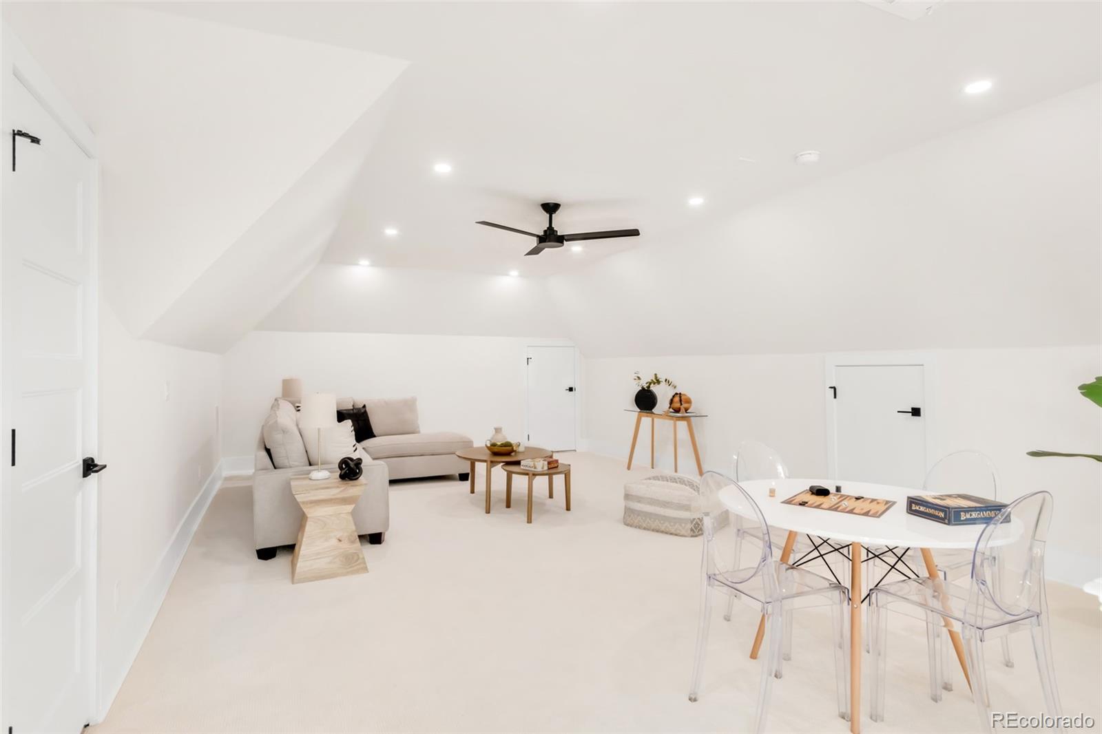 2511 N Gaylord Street